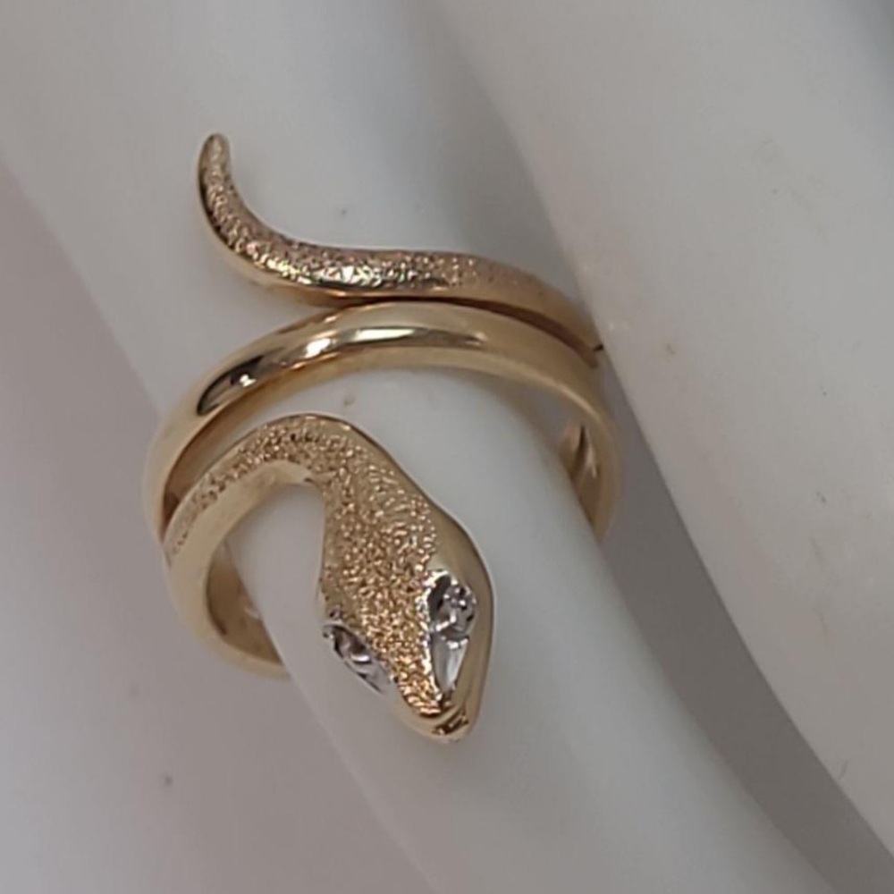 14k‎ Solid Gold Snake Wrap Ring w/ Real Diamond Eyes Size 2.5, 3.4 Grams